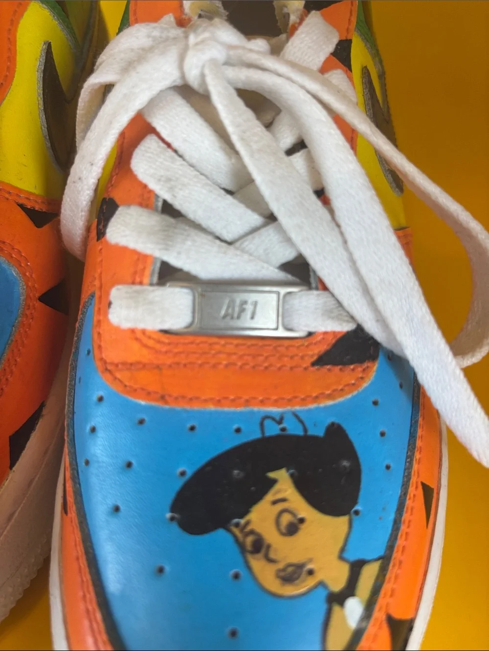 Nike Boys Sneakers — Blue, Orange, Yellow & Green Flintstones Design. Boys 6Y